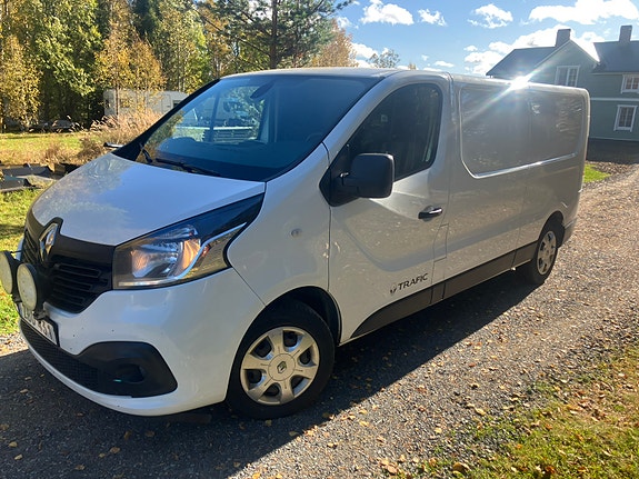 Renault Trafic 3 of 7