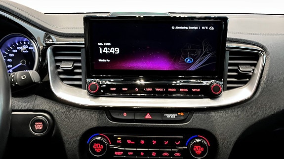 Kia Ceed 12 of 24