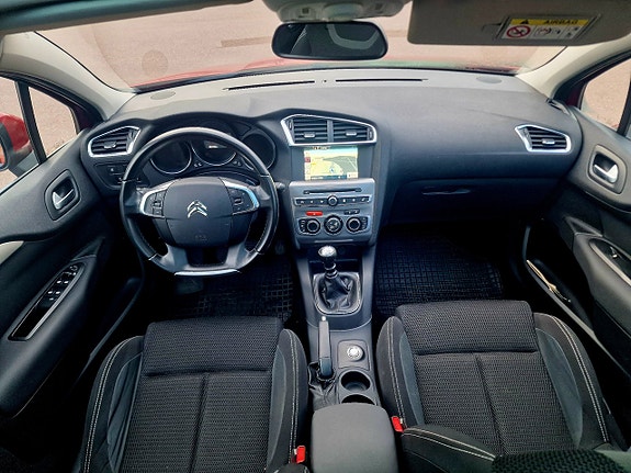 Citroen C4 14 of 26