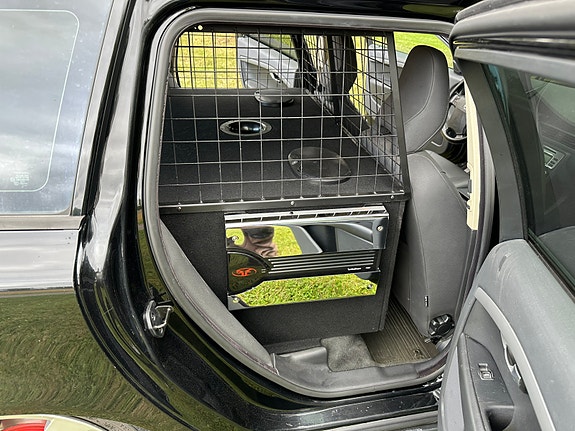 Volvo V70 4 of 7