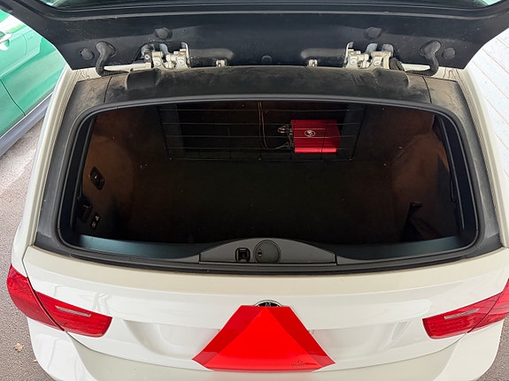 BMW 320d 8 of 9