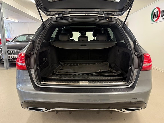 Mercedes-Benz C200 d 12 of 27
