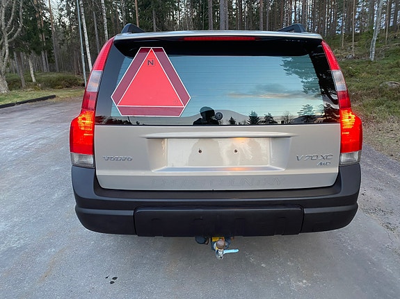 Volvo XC70 5 of 6