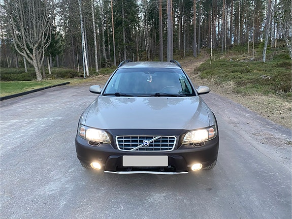 Volvo XC70 4 of 6