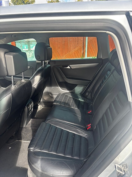 Volkswagen Passat 6 of 6