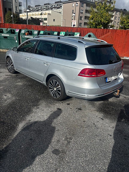 Volkswagen Passat 3 of 6