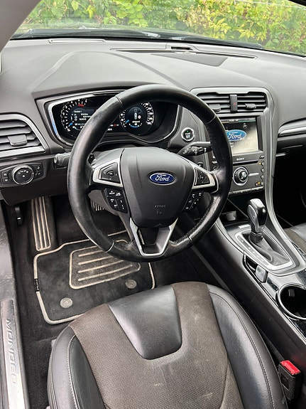 Ford Mondeo 4 of 7