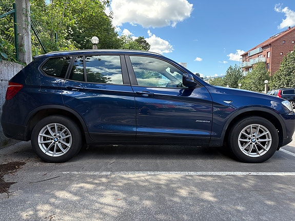 BMW X3 3 of 9