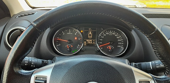 Nissan Qashqai 3 of 5