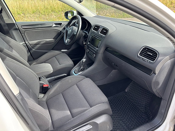 Volkswagen Golf VI 12 of 13