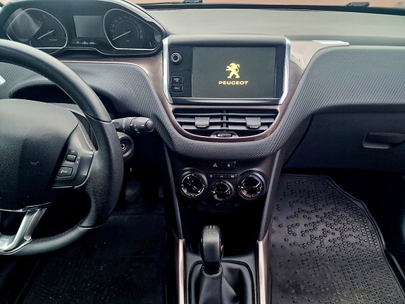 Peugeot 2008 19 of 25