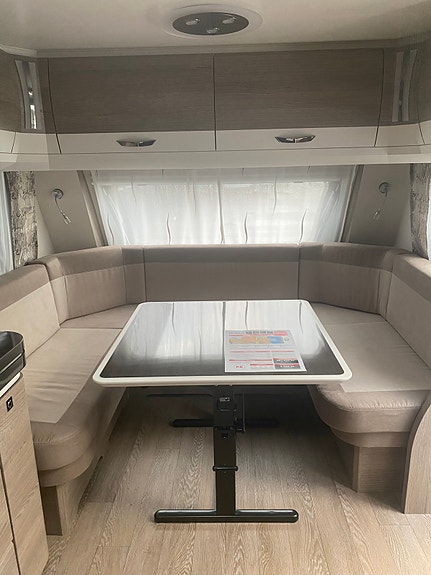 Hobby Prestige 720 KWFU 6 of 13