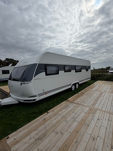 Hobby Prestige 720 KWFU 2 of 13