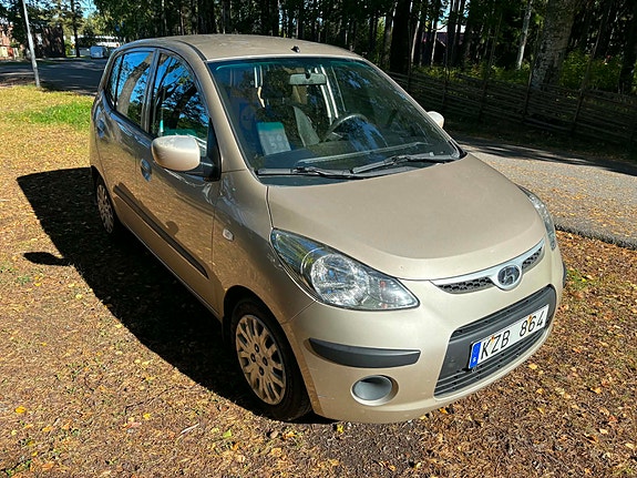 Hyundai i10 4 of 8