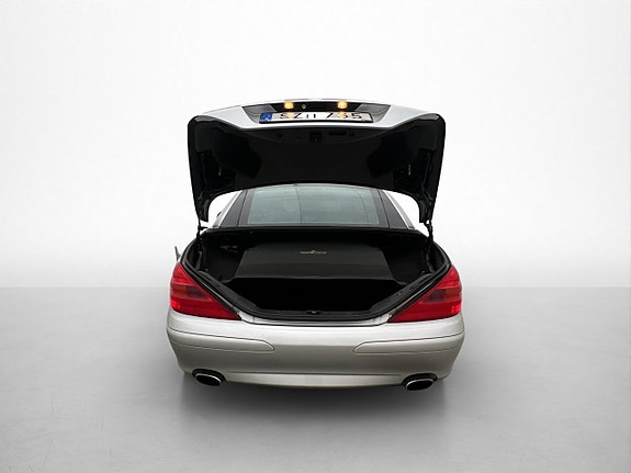 Mercedes-Benz SL500 29 of 30