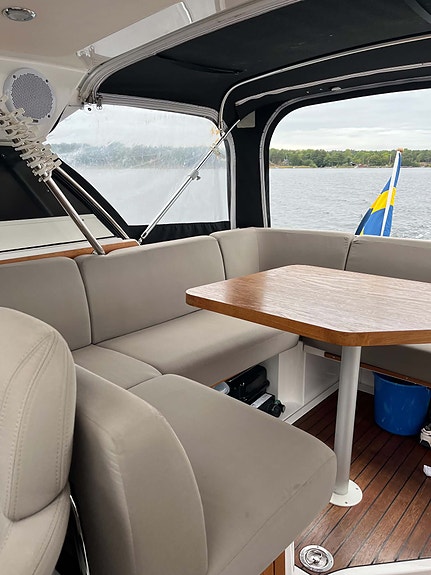 Aquador 27 HT 5 of 6