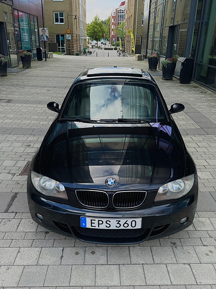 BMW 120d 3 of 12
