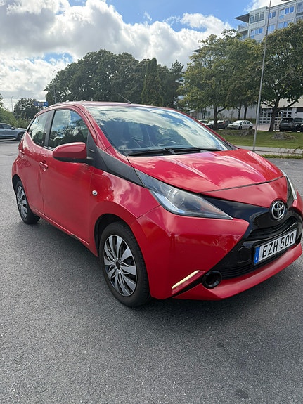 Toyota Aygo 5 of 10