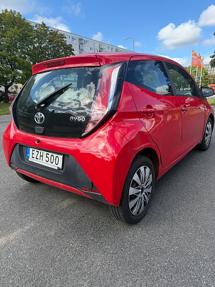 Toyota Aygo 6 of 10