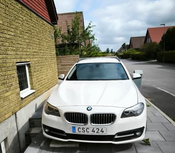 BMW 520d 2 of 6