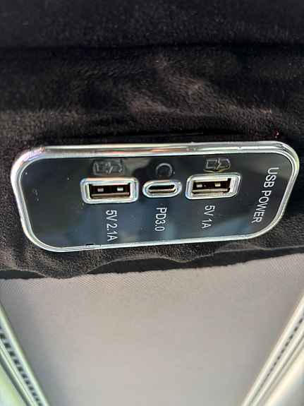 Chevrolet Uplander 13 of 14