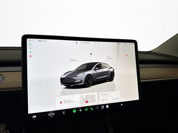 Tesla Model 3 17 of 30