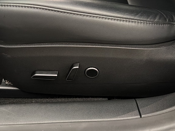 Tesla Model 3 25 of 30