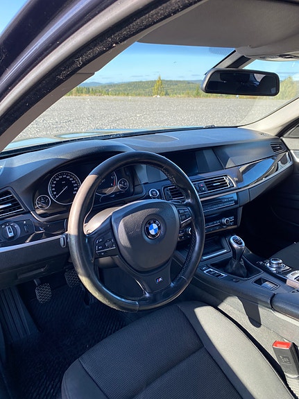 BMW 520d 5 of 11