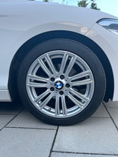 BMW 118d 4 of 11