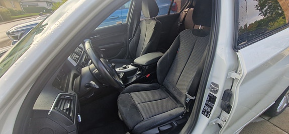 BMW 118d 10 of 11