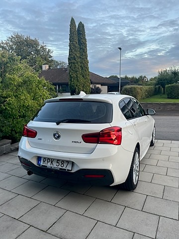 BMW 118d 3 of 11