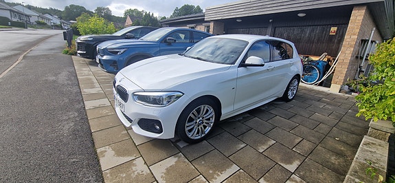 BMW 118d 2 of 11