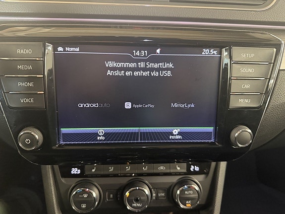 Skoda Superb 8 of 12