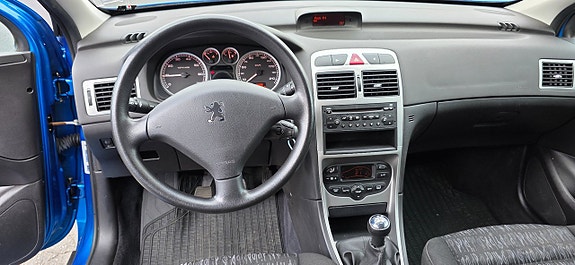 Peugeot 307 17 of 21