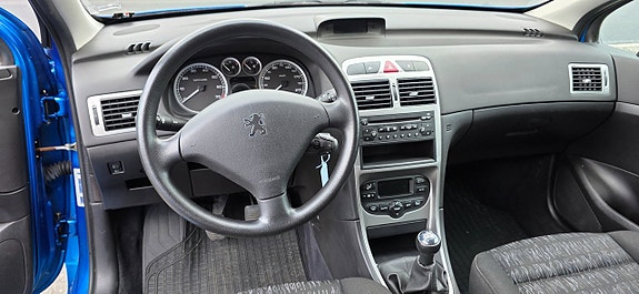 Peugeot 307 16 of 21