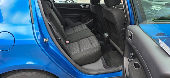 Peugeot 307 9 of 21