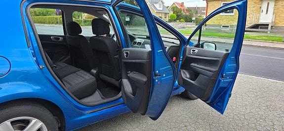 Peugeot 307 10 of 21