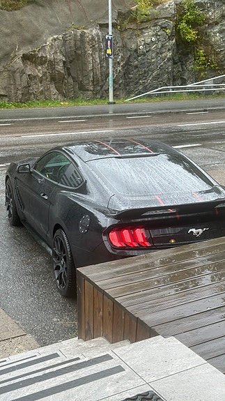Ford Mustang 5 of 5