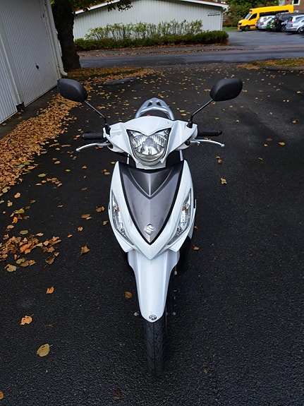 Suzuki ADRESS 110 3 of 6