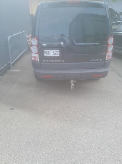 Land Rover Discovery 4 4 of 5