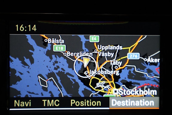 Mercedes-Benz E220 21 of 24