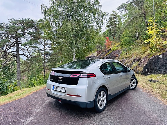 Chevrolet Volt 4 of 7