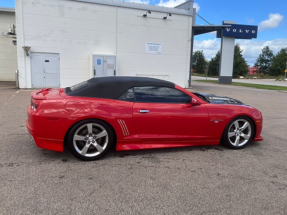 Chevrolet Camaro 2 of 6