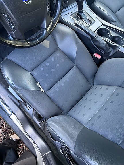 Volvo V70 4 of 8