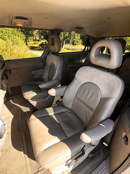 Chrysler Grand Voyager 8 of 12
