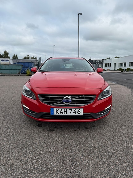 Volvo V60 3 of 18