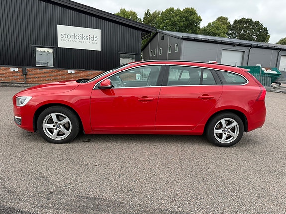 Volvo V60 4 of 18