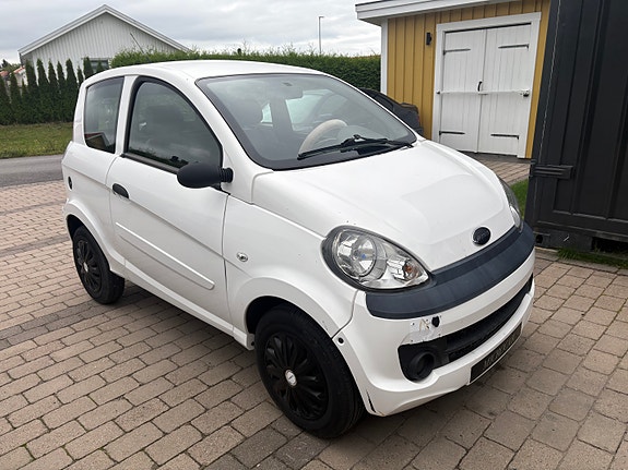 Microcar M Go 2 of 9