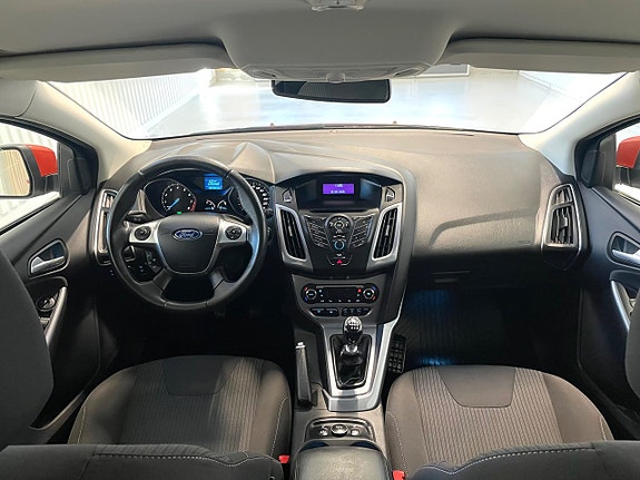 Ford Focus 26 of 30