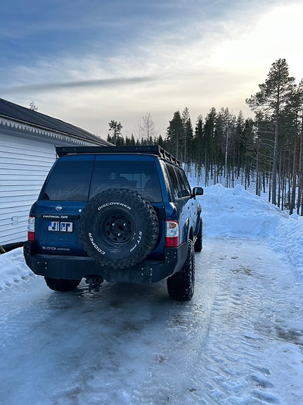 Nissan Patrol 9 of 16